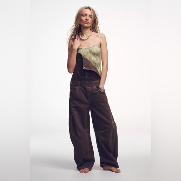 NWT Free people Good Luck Barrel Overalls jumpsuit Sz M - Picture 3 of 11